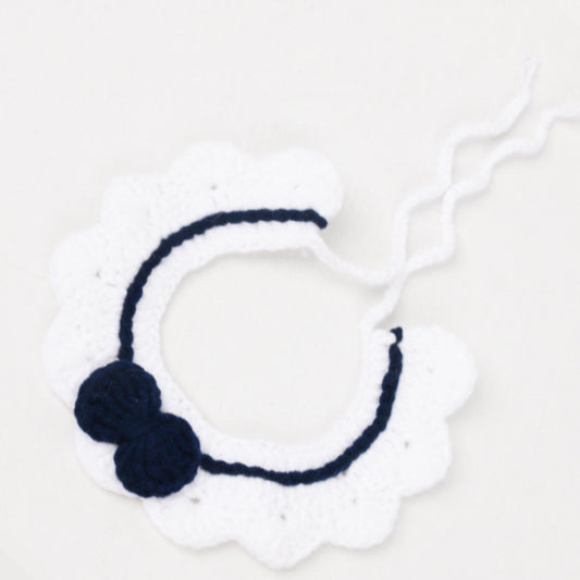 Hand-knitted Adjustable Flower Bow Collar